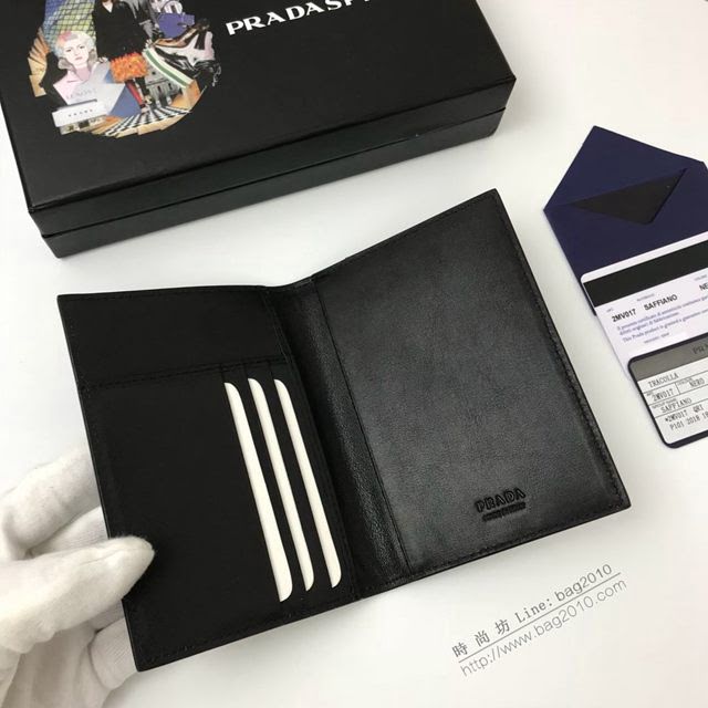 prada護照夾 普拉達專櫃最新十字紋牛皮款 2MV017 PRADA男士護照夾  pyd2111